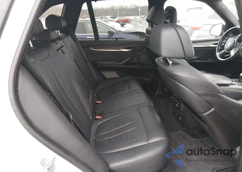 2016 BMW X5 xDrive50I z USA, uszkodzony, nr VIN 5UXKR6C52G0J79966